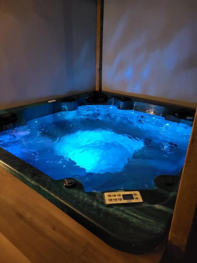 Appartement Jacuzzi Нарбонна Экстерьер фото