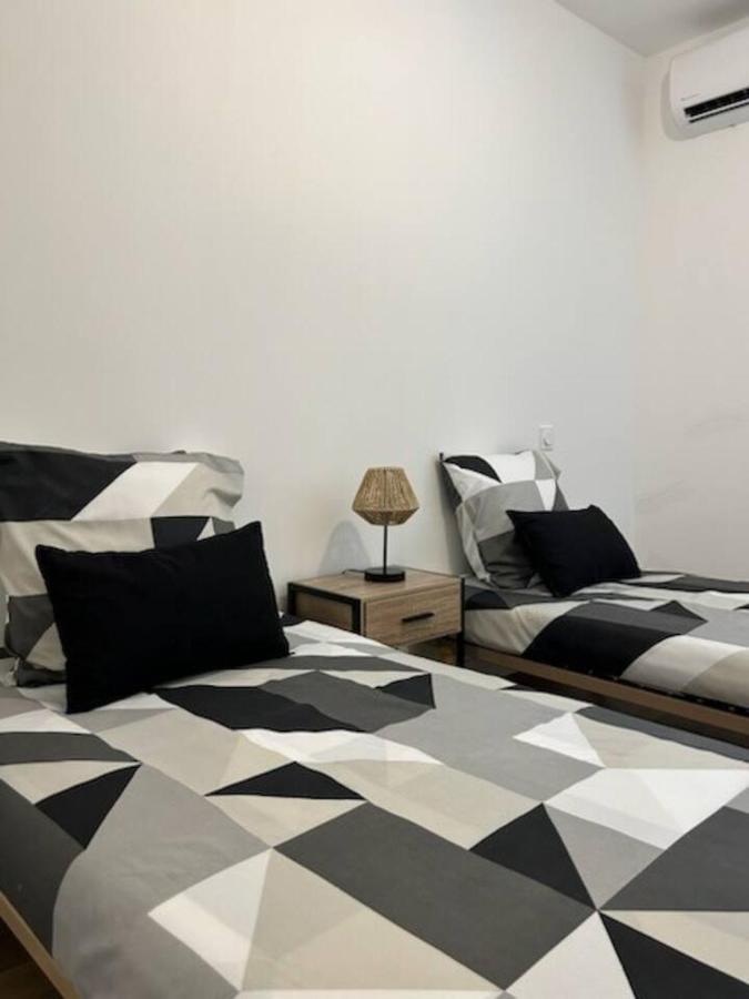 Appartement Jacuzzi Нарбонна Экстерьер фото