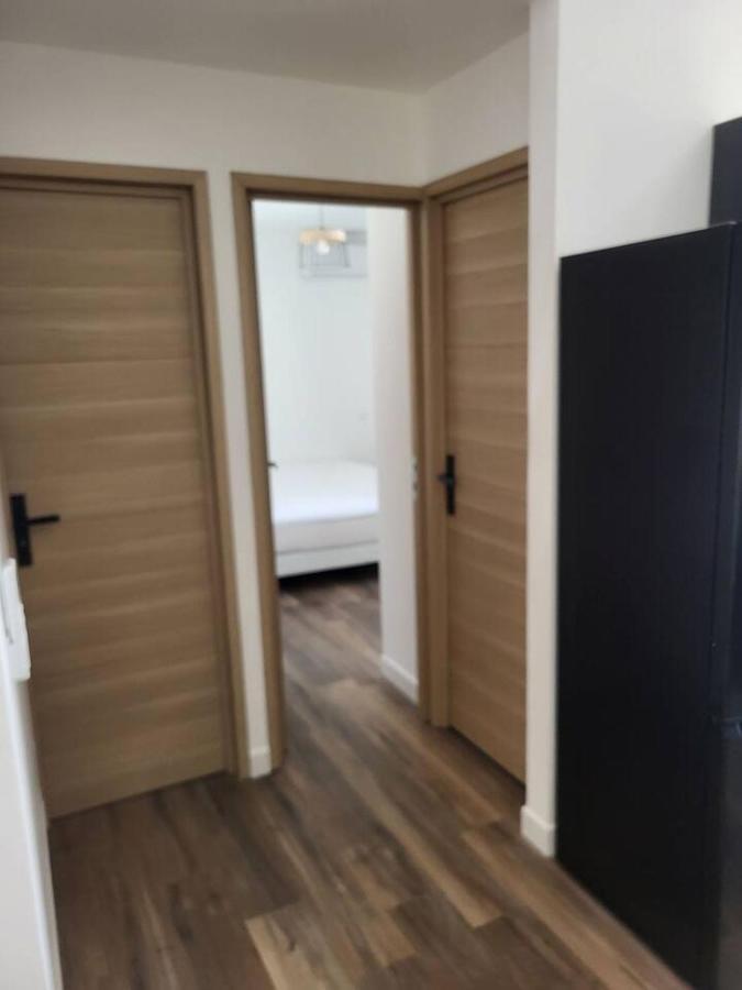 Appartement Jacuzzi Нарбонна Экстерьер фото